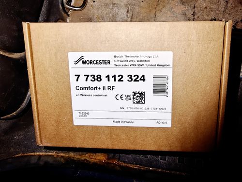 Worcester Comfort+ II RF Wireless Control Set MPN 7 738 112 324 — image 1