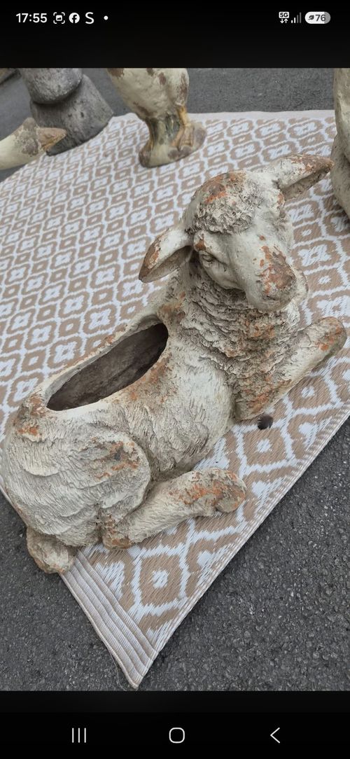 Sheep Planter — image 2