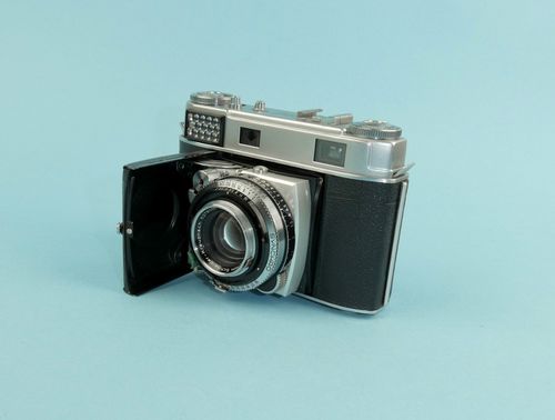 1957 Kodak Retina IIIc (Type 021 II) rangefinder outfit. Cased with three lenses — image 10