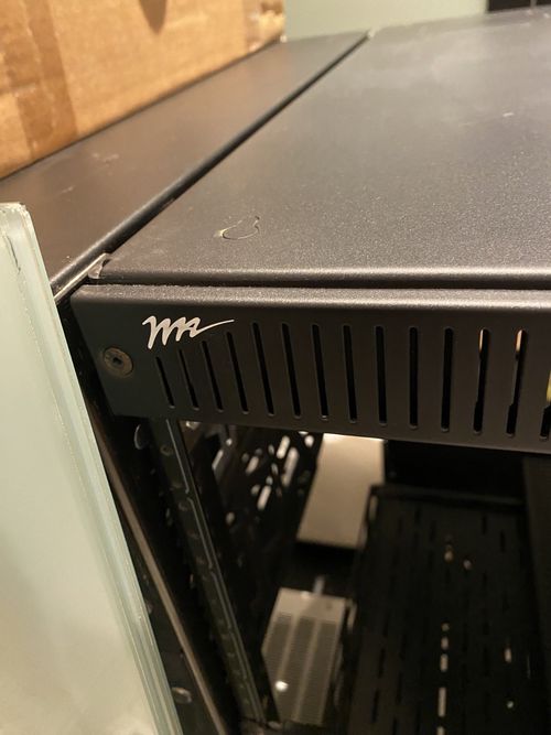 Middle Atlantic Rack 26in Excellent Condition! — image 4