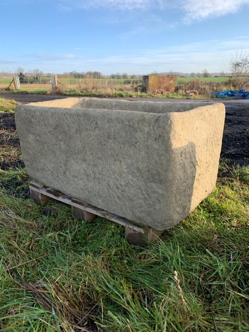 Cast Stone Planter/troughs — image 6