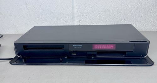 Panasonic DMR-PWT550EB Blu-ray Player 500GB HDD Recorder Freeview+HD Tested. — image 4