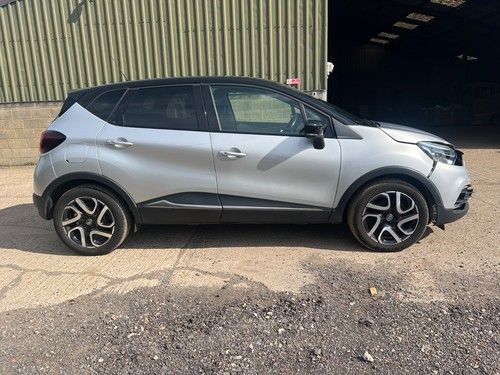 RENAULT CAPTUR DYNAMIQUE S NAV 2018 - PLATE SUV DIESEL