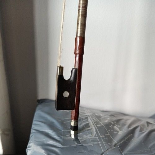 German Tourte Violin Bow, 4/4 Vintage Pernambuco,  74.5 cm long  55 grams