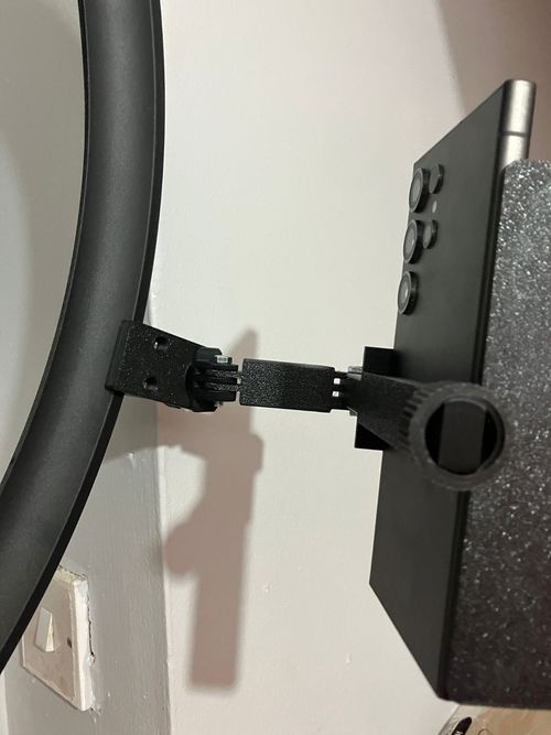 Target Omni Phone Holder — image 3