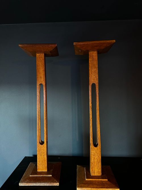 Pair Of Antique Statue Stands English Oak Pedestal Torchere Edwardian 1910-40 — image 2