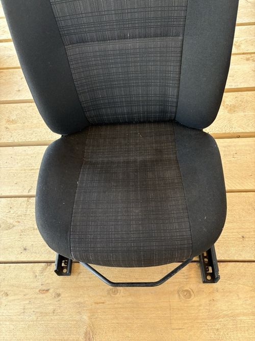 Mercedes Sprinter W906 2006 2018 Front Seat Left Passenger Side BREAKING S35 — image 3