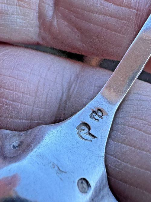 Awesome Georgian Style Silver Caddy Spoon - JS - London - 1897 — image 12
