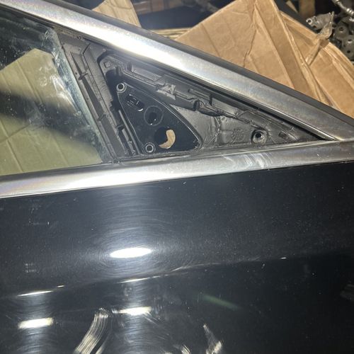 MERCEDES E CLASS DOOR FRONT DRIVER SIDE Door 2018  — image 14