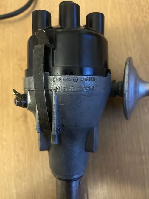 Lucas Distributor DMBZ6A 40617D Early Jaguar E Type 4-1961 — image 2