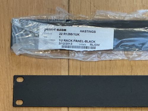 1U Black Metal Blanking Plate Panel - Comms Cabinet 19” Rack Network Penn-Elcom — image 2
