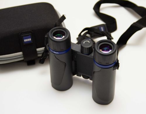 ZEISS Terra ED Pocket 10x25 Compact Roof Prism Binoculars MultiCoated Case Strap — image 6