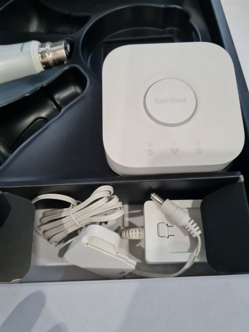 Philips Hue  Starter Kit 1 Smart Bulbs Bridge Colour Ambiance LED — image 4