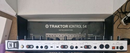 Traktor Kontrol S4 MK2 4-Channel Quad Deck DJ Controller — image 4