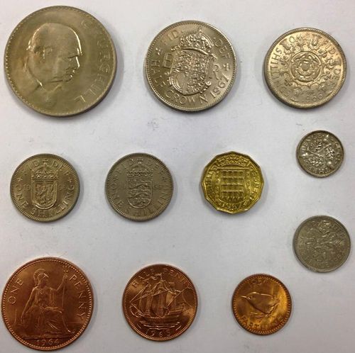 BRITISH PRE DECIMAL COIN COLLECTION CROWN TO FARTHING Plus SILVER Three Pence — image 1