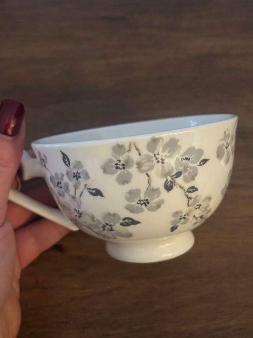 Set of 6 Laura Ashley "Iona" Fine Bone China Cups & Saucers — image 8