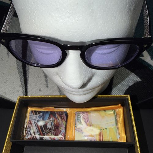 Elton John Master Collection Sunglasses with Box Case and Cloths — image 3