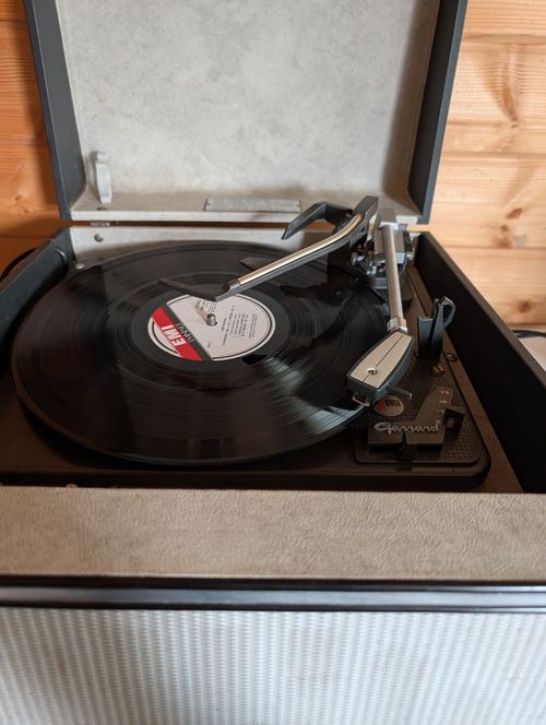 SUPERB HACKER GP15 CAVALIER VINTAGE RECORD PLAYER -  TESTED AND WORKING — image 4