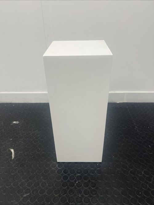 White Gallery Display Plinth - Modern Exhibition Pedestal Stand 25x25x60cm