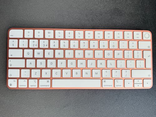 Genuine Apple Magic Keyboard with TOUCH ID A2449 BRITISH QWERTY — image 5