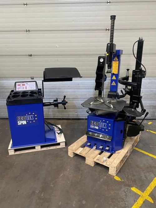 Slightly Damaged Tyre Changer and Wheel Balancer Package.