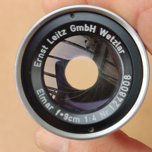 Leitz Elmar f/4 (9cm) Lens. Smooth Action diaphragm and focus. Clean Optics. — image 5