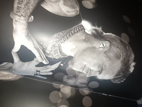 Robbie Williams 2022 Tour Programme Excellent Condition. Picture Programme — image 6
