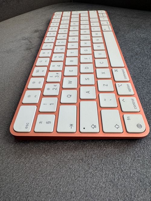 Genuine Apple Magic Keyboard with TOUCH ID A2449 BRITISH QWERTY — image 9