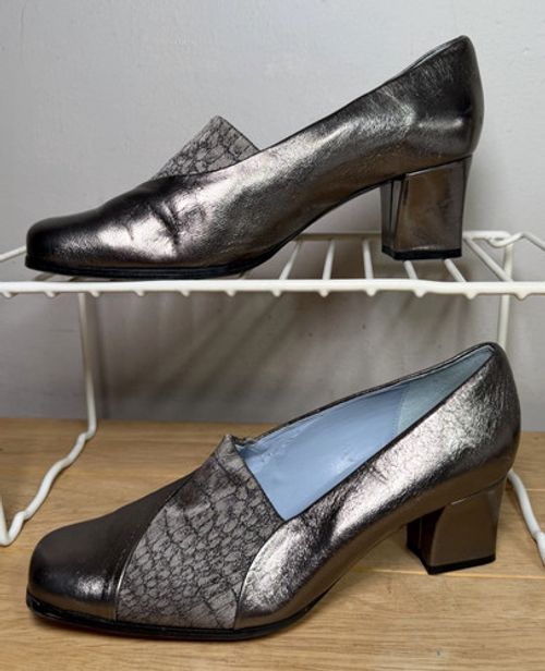 Van Dal England Vintage Heel Court Shoes UK 5 D Silver Leather & Textile Uppers