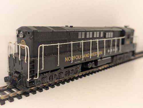 Atlas HO Scale Alco RSD-4/5 Diesel Locomotive 150 Norfolk and Western 43015 — image 1
