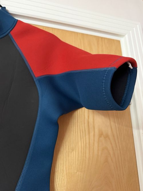TWF XT3 Men's Shorty Wetsuit Rear Zip Blue Red Black Size MED medium M — image 5