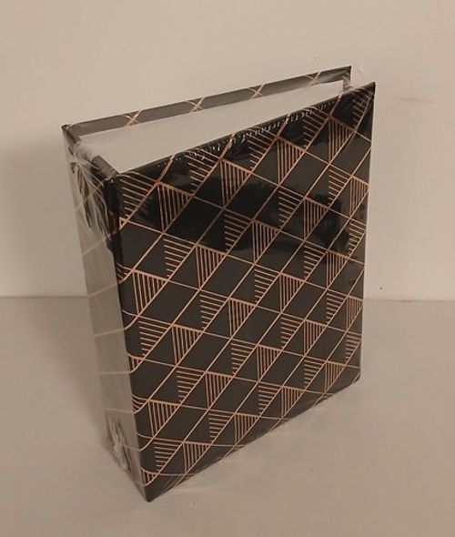 Slip In Photo Album 6x4. Holds 100 Photos. Black. -Brand  New.  Kenro Grafton