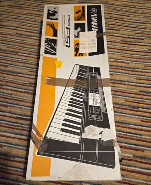 Yamaha PSR-F51 61-Key Electronic Keyboard Black Synth Action, Manual Included