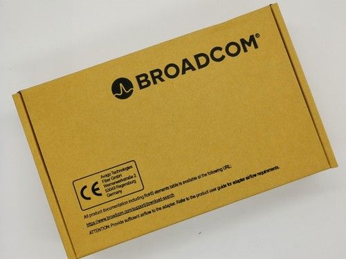 New Broadcom HBA 9500-8i interface cards/adapter Internal SAS 05-50077-03 in box