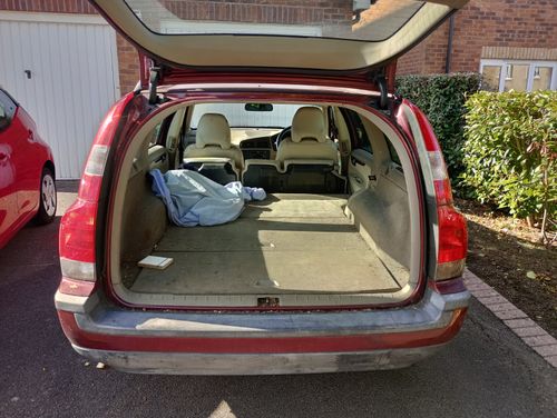 Volvo V70 SE (170BHP) Auto — image 2
