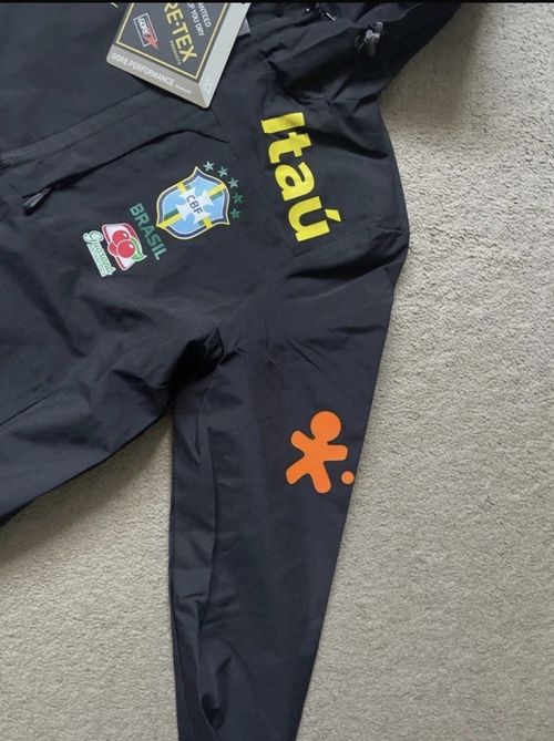 Nike Brazilian windbreaker — image 3