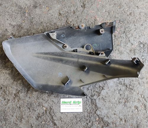 Yamaha NMAX 125 Right Side Panel — image 2