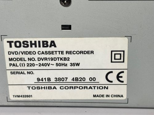 Faulty Toshiba D-VR18DT-K-TB DVD/VCR Recorder Combo Player — image 3