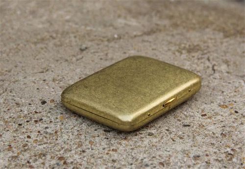 Collecteable Vintage Solid Brass Smoking Can hold 16 Cigarettes Case Holder — image 13