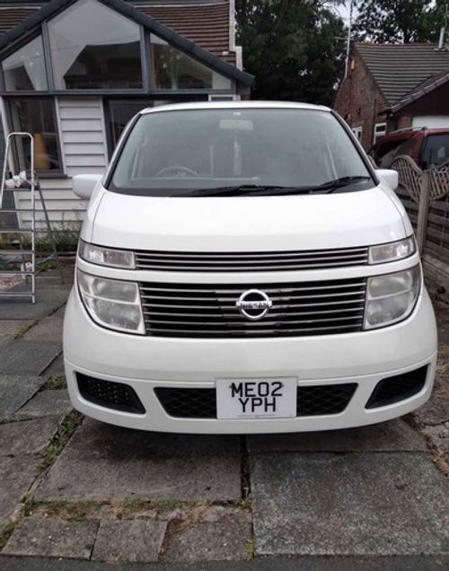 Nissan E51 Elgrand 350 - 2002, Right Hand Drive. Japanese’s Import