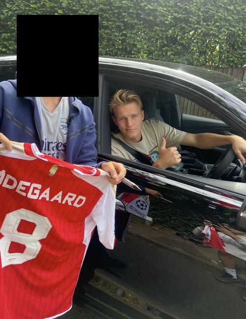 Signed Odegaard Shirt With Proof 23/24 Home Shirt Arsenal — image 3