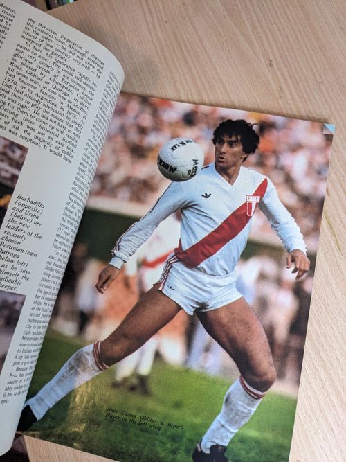 Vintage World Cup Spain 82 Preview Magazine. Retro Football Programme 1982. — image 7