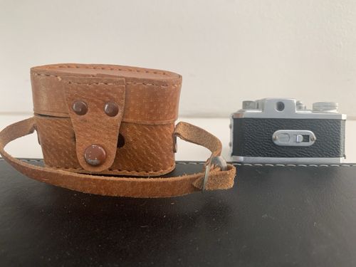 Kiki 16 Model 2 Mini Camera With Original Case — image 3