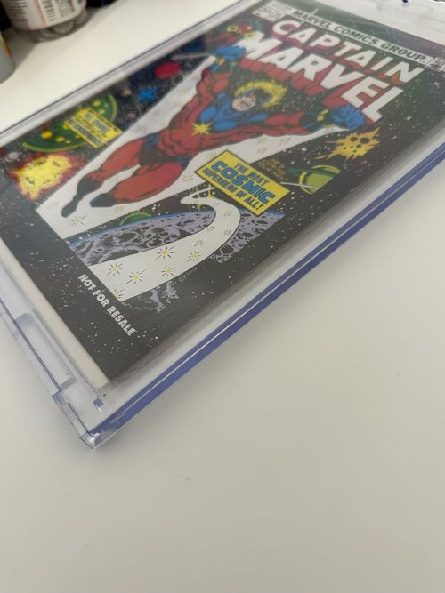 Current Size Comic Acrylic UV Display Case with Magnetic Seal 1 Pack — image 6