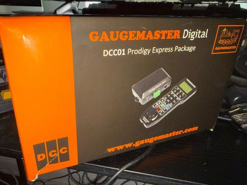 Gaugemaster DCC01 Prodigy Express² DCC Digital Control System – Boxed – TESTED & — image 4
