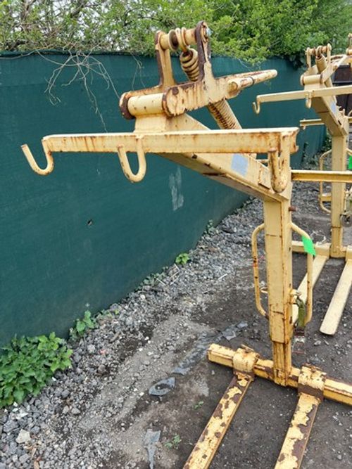Choice Boscaro Pallet Fork Grab 2000kg Lifting Attachment Digger Crane Hiab fork