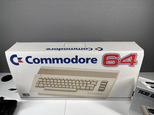 Commodore 64C Light Fantastic Boxed Datasette & Games , Tested Working   — image 12