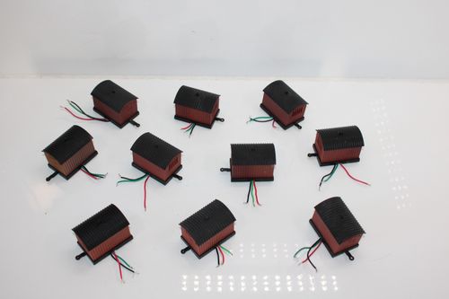 10 x Hornby OO Gauge R8014 Working Point / Turnout Motors With R8015 Housings — image 2