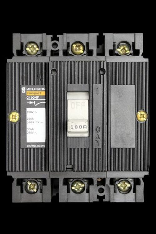 MERLIN GERIN 100 AMP 22kA TRIPLE POLE MCCB C100NF