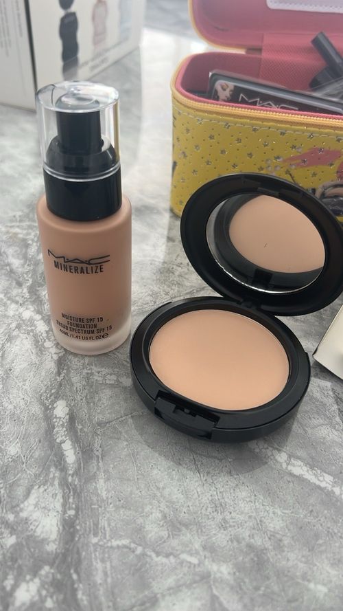 Mac Beauty Box With Make Up-Selfriges Set — image 13